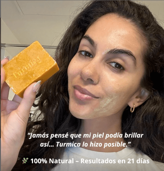 “Jabón de Cúrcuma La limpieza dorada para una piel más suave y radiante